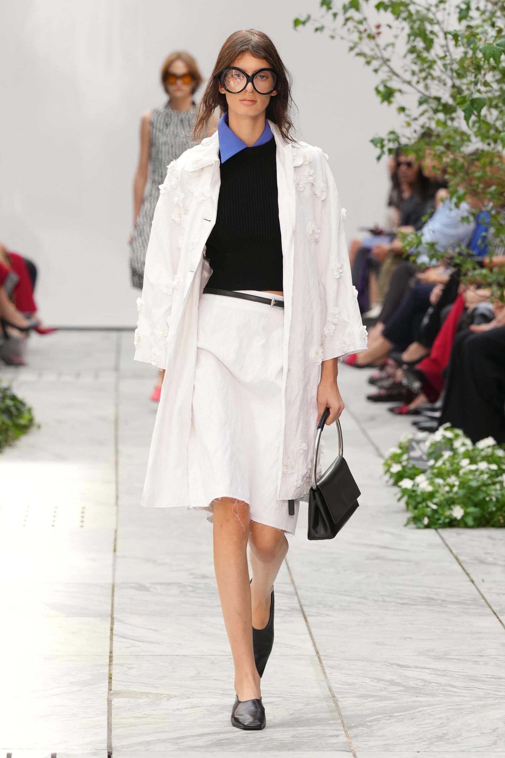 Look 48