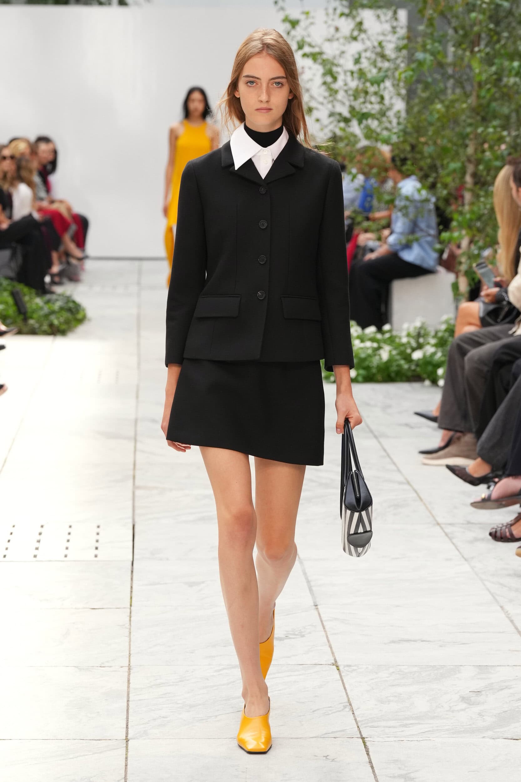 Look 53