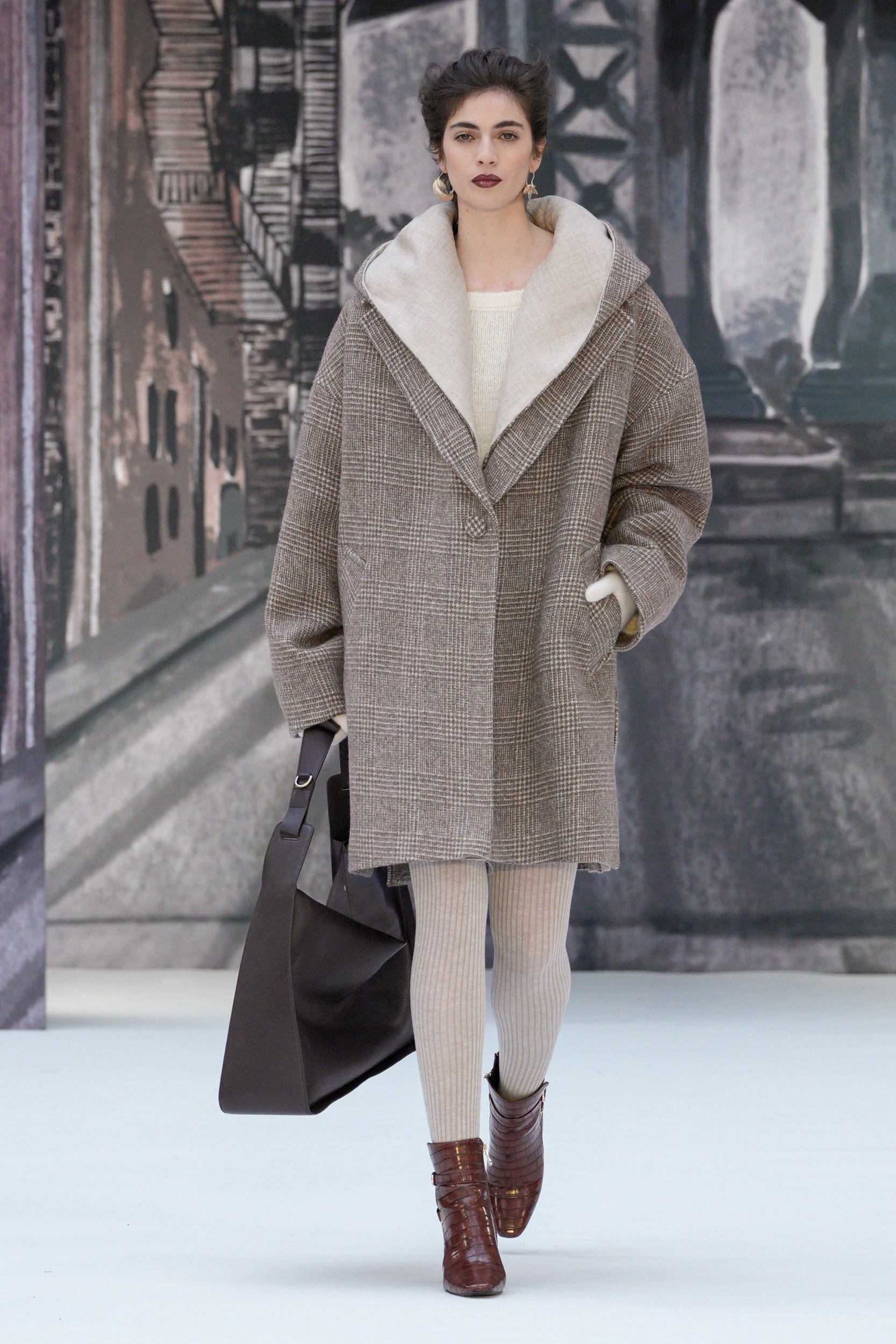 Look 23