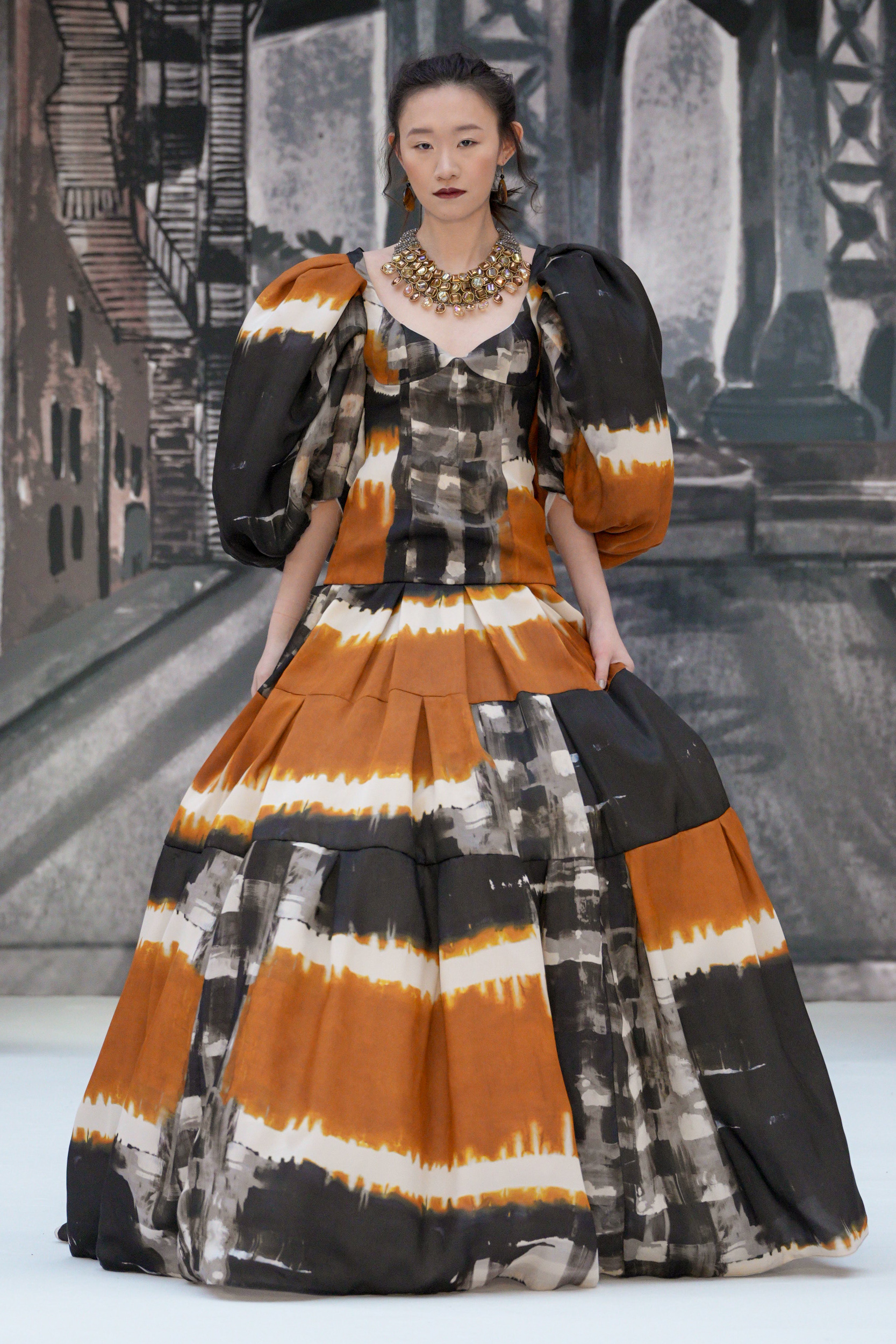 Look 44
