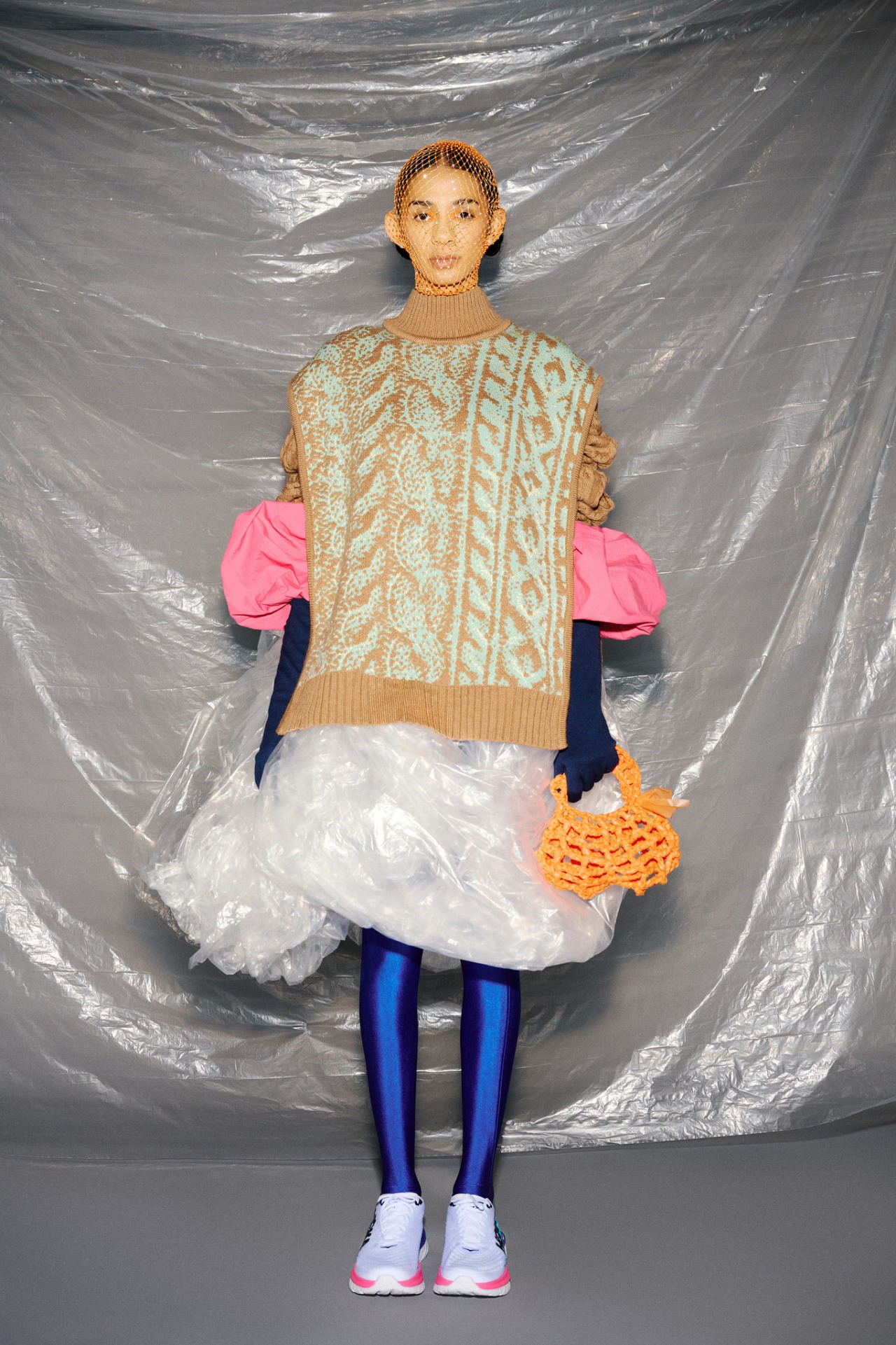 Look 25