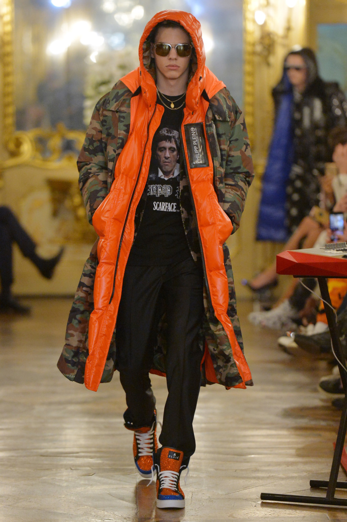 Look 7