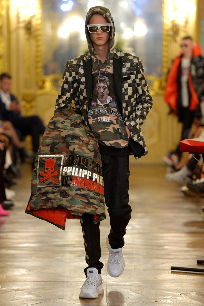 Look 12