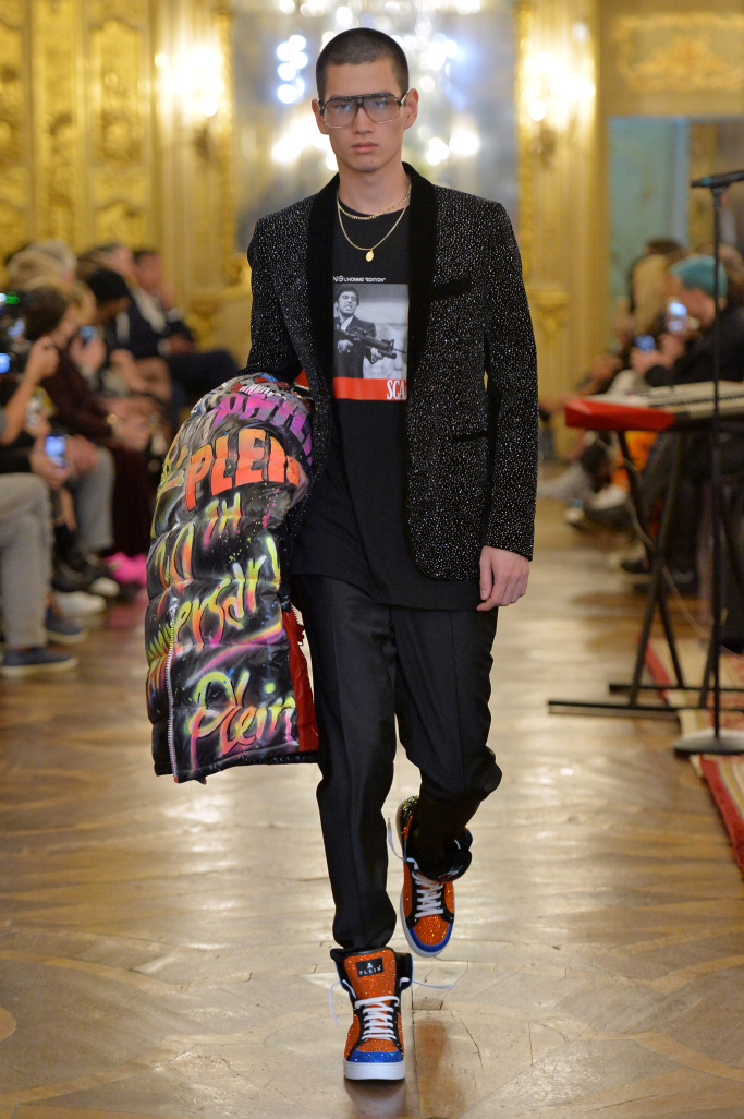 Look 25