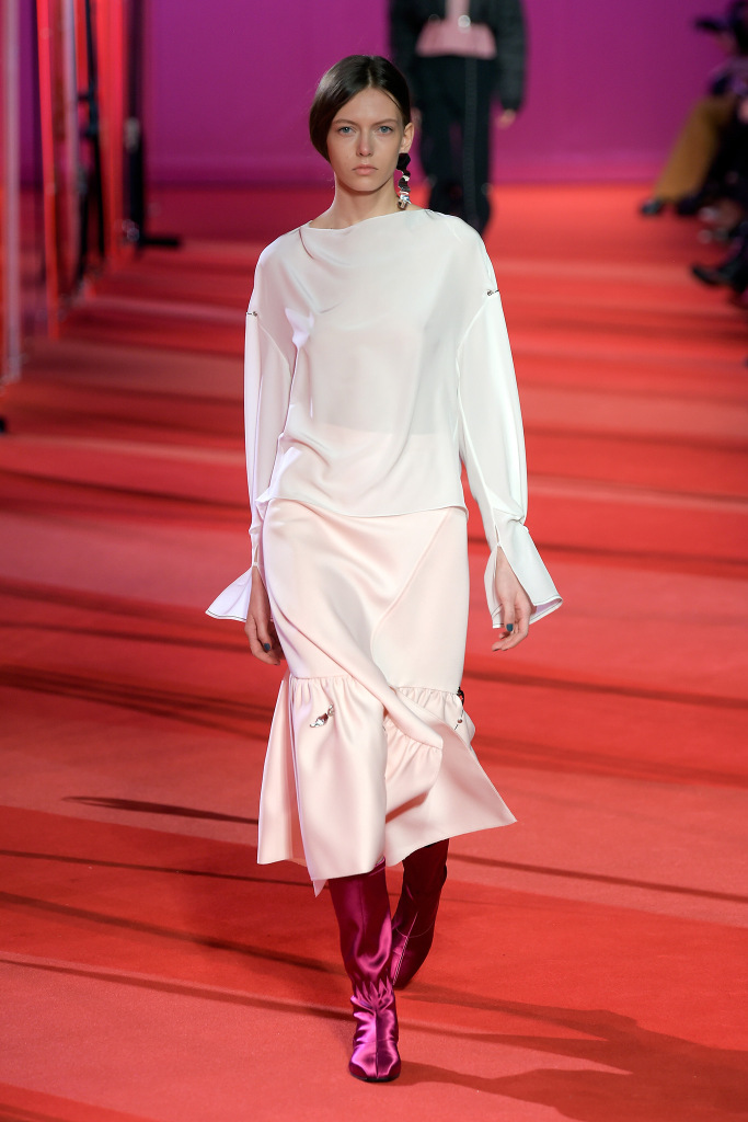 Look 10