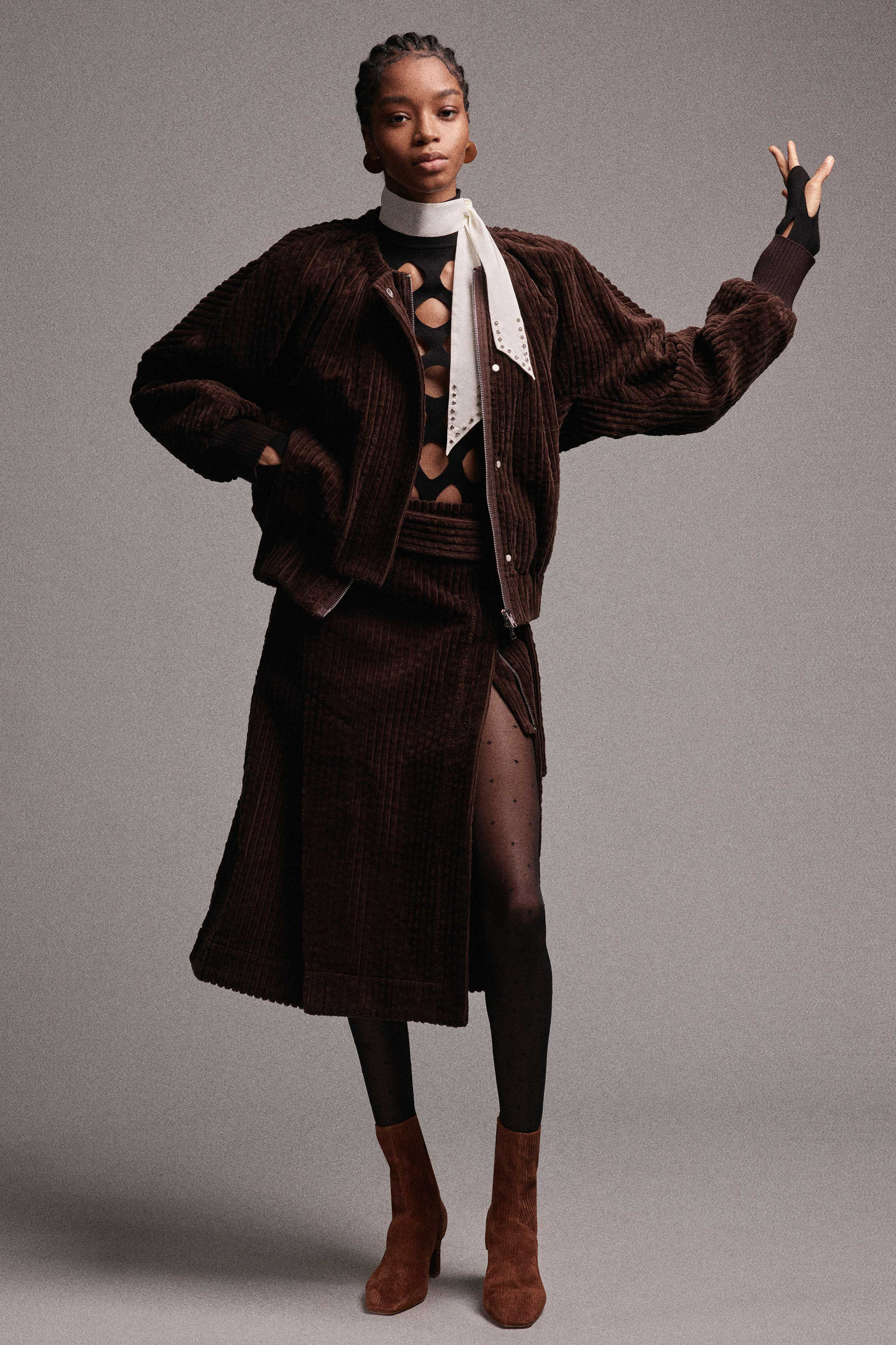 Look 16