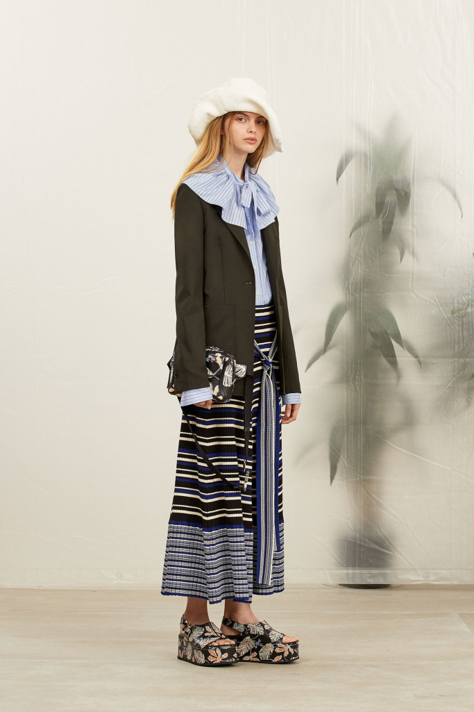Look 8