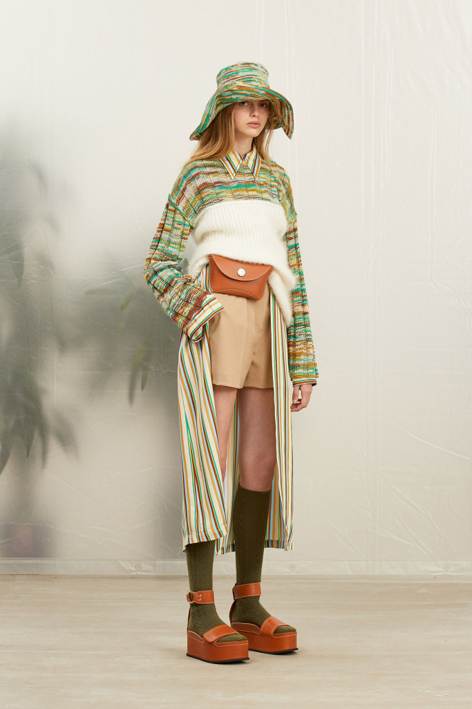 Look 19