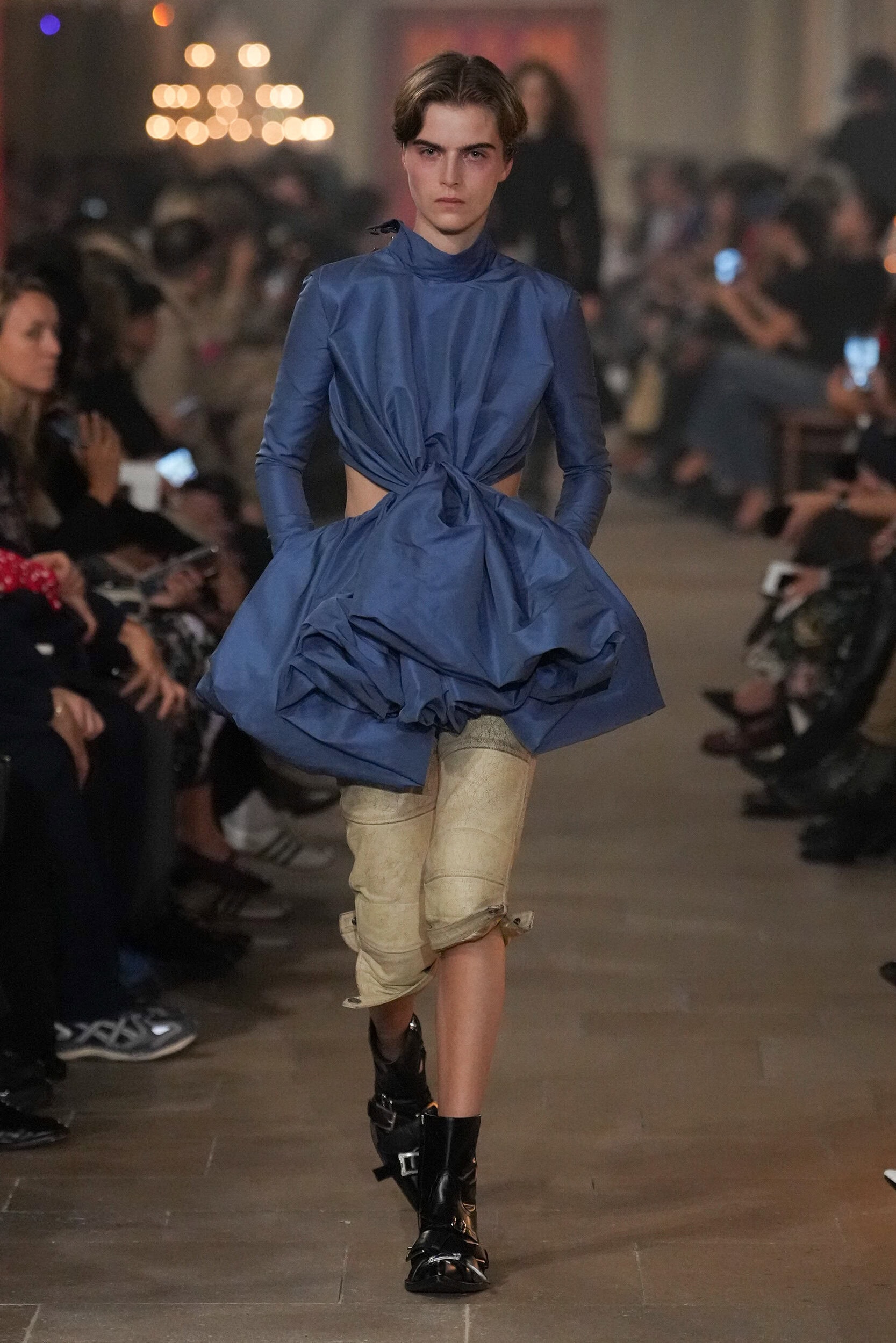 Look 8