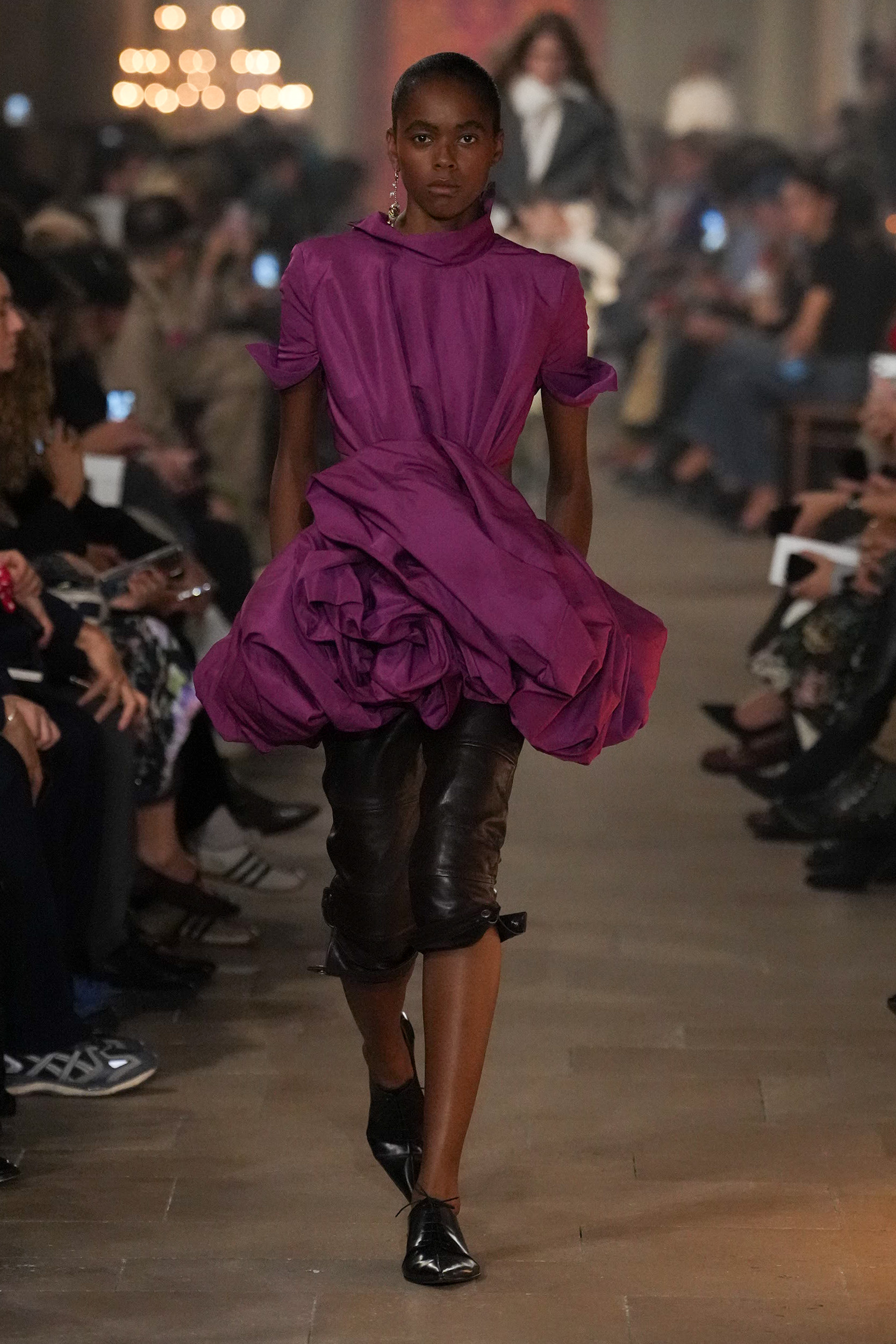 Look 10