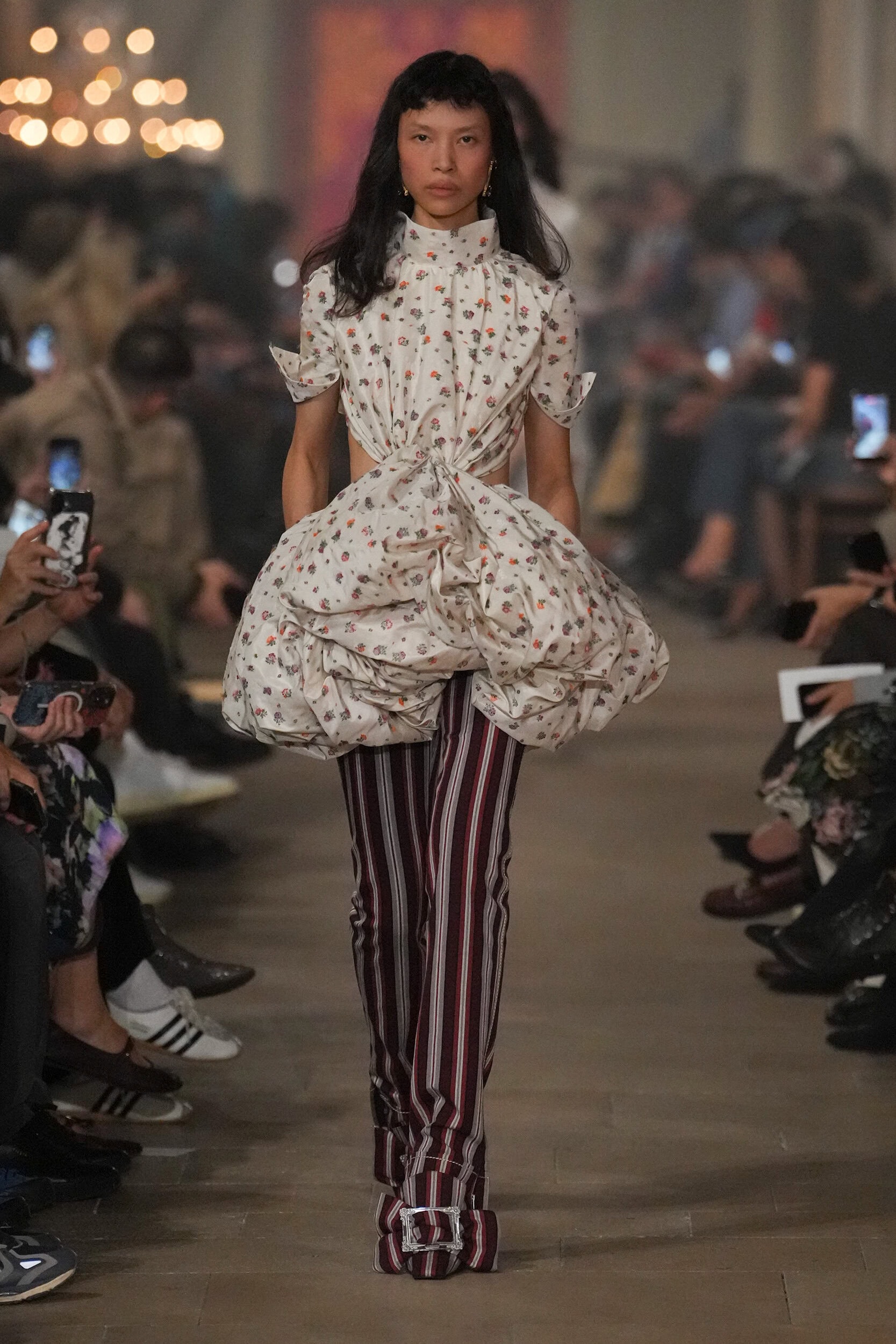 Look 32