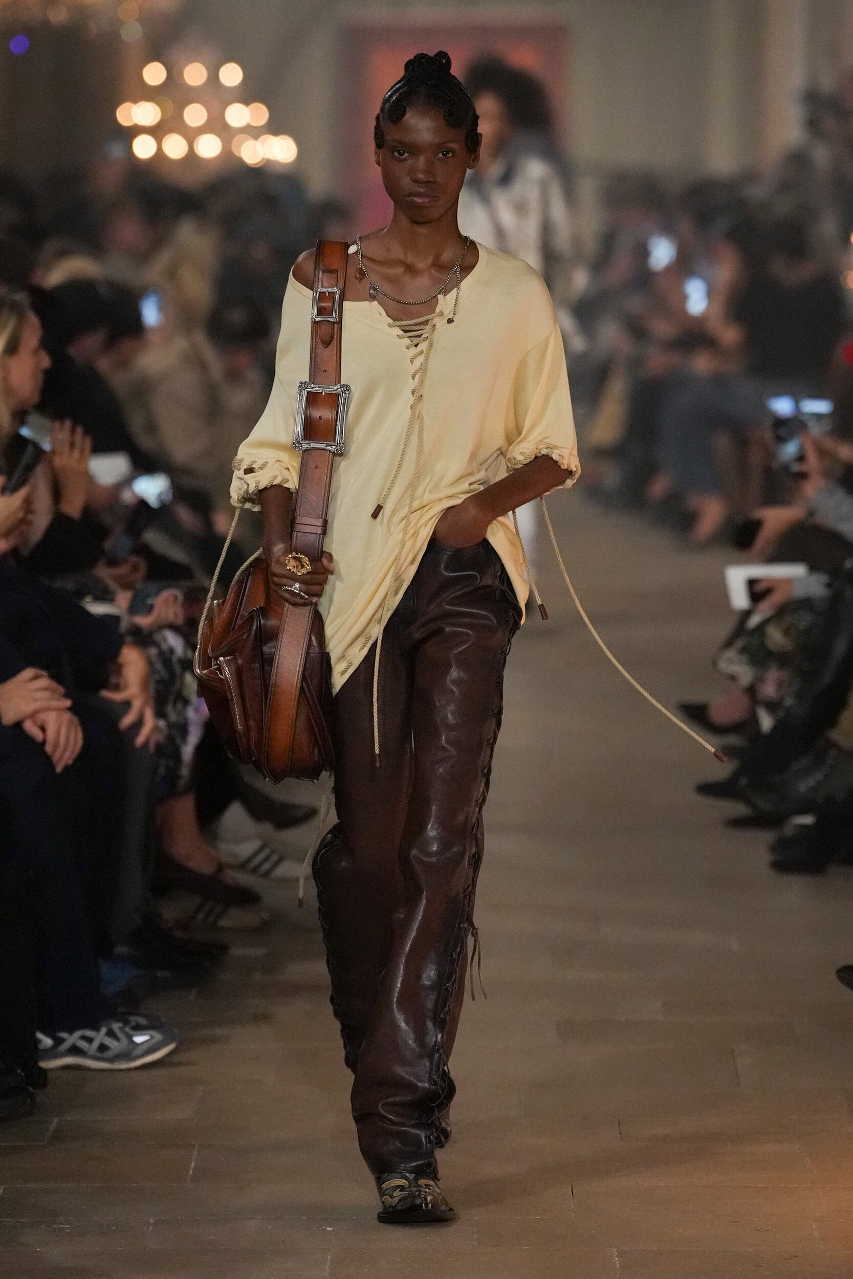 Look 38