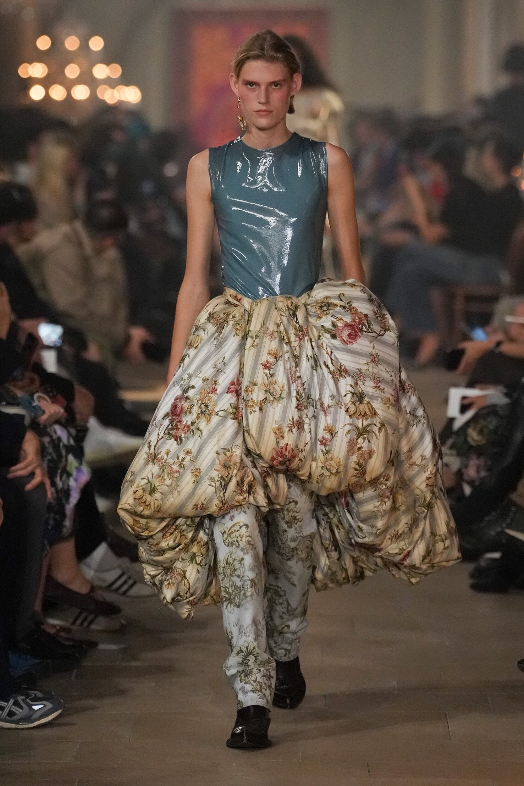 Look 43
