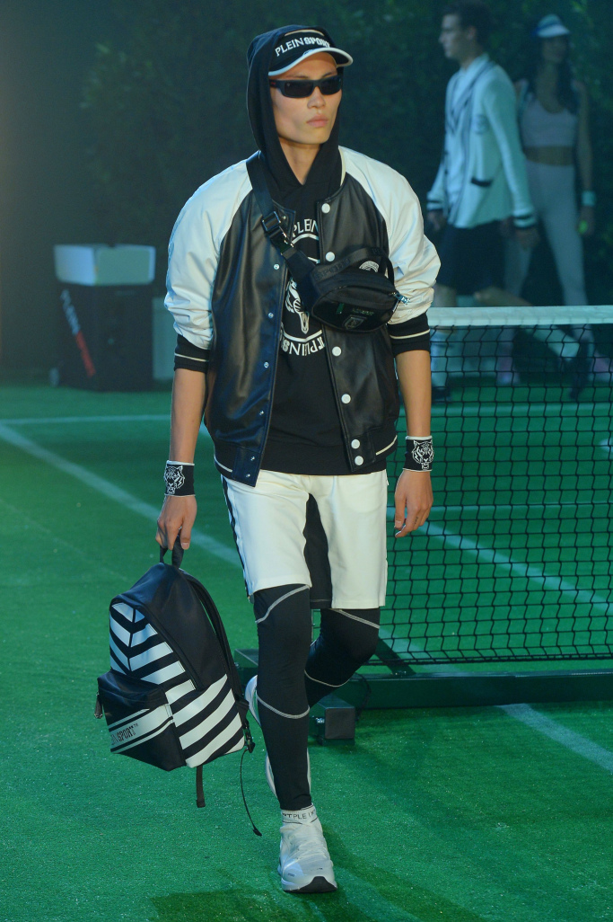 Look 19