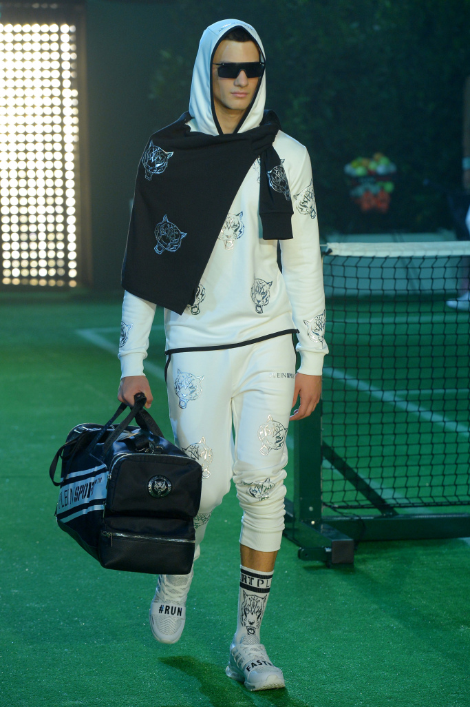 Look 24