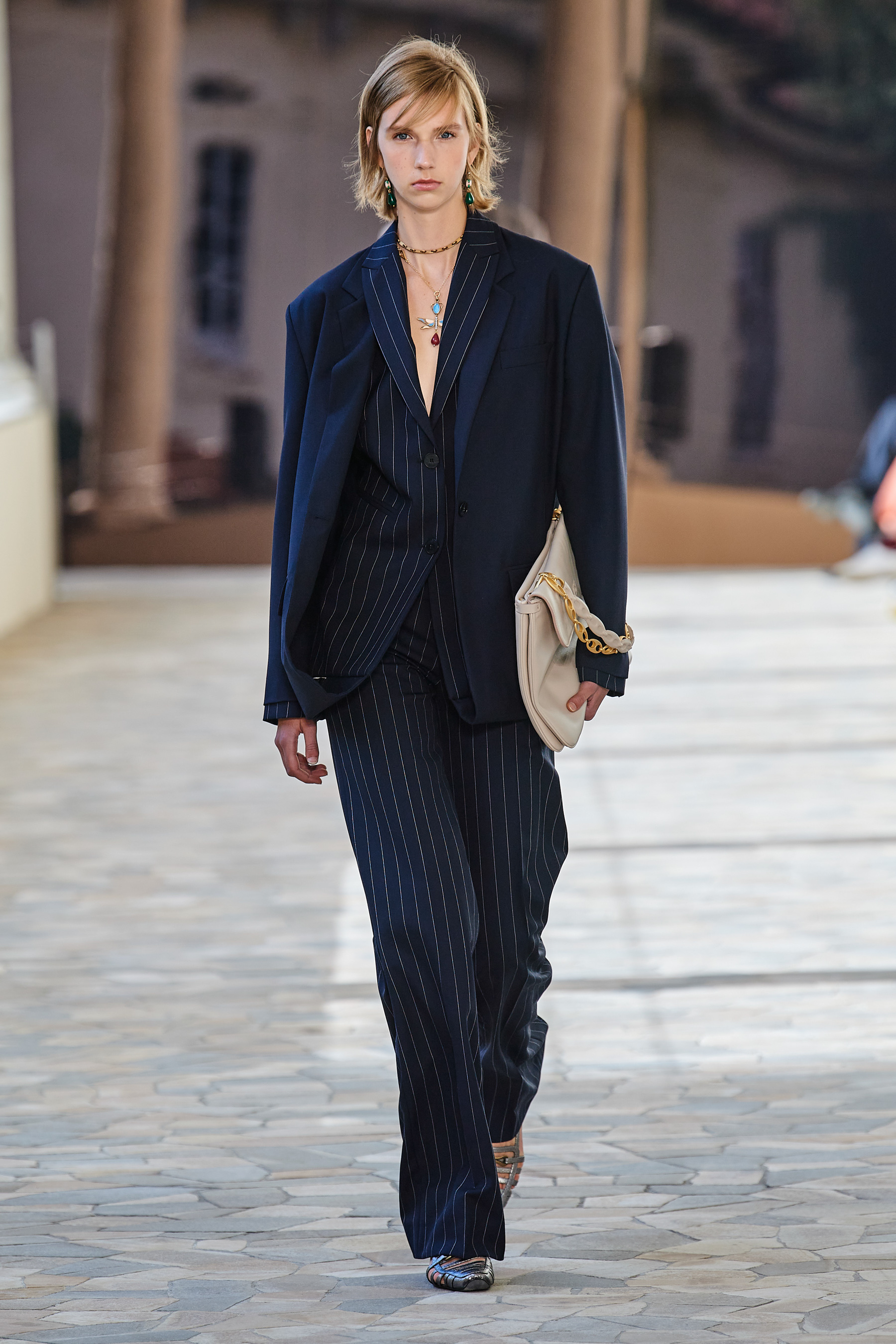 Look 20