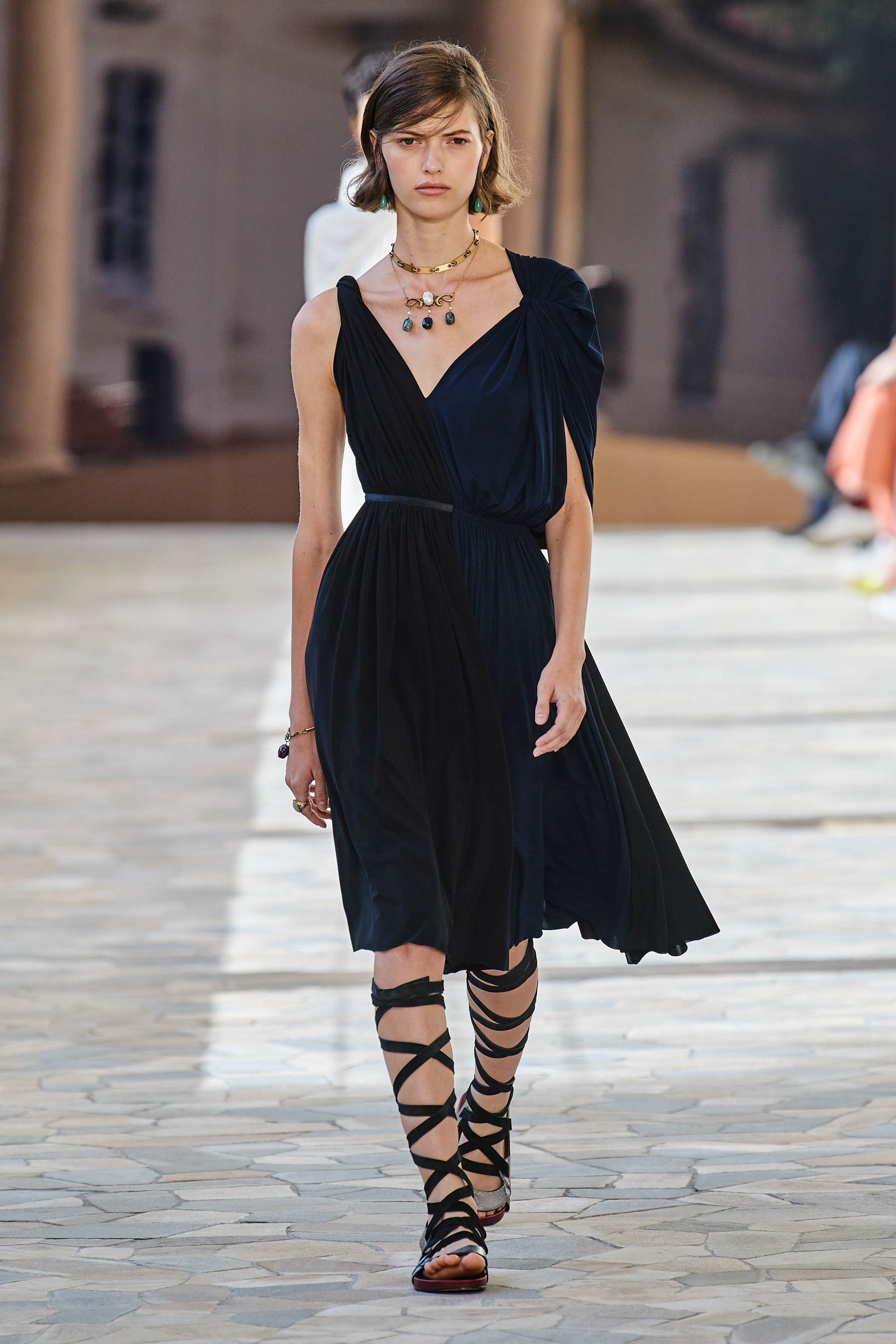 Look 33