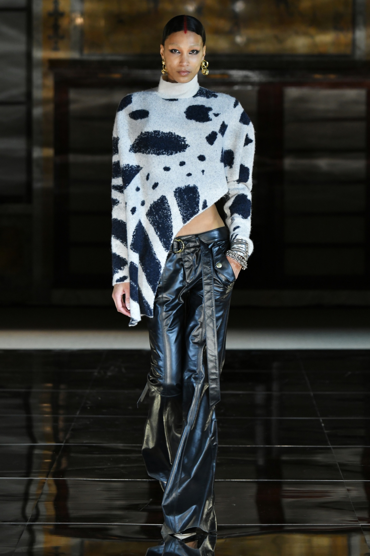 Look 5