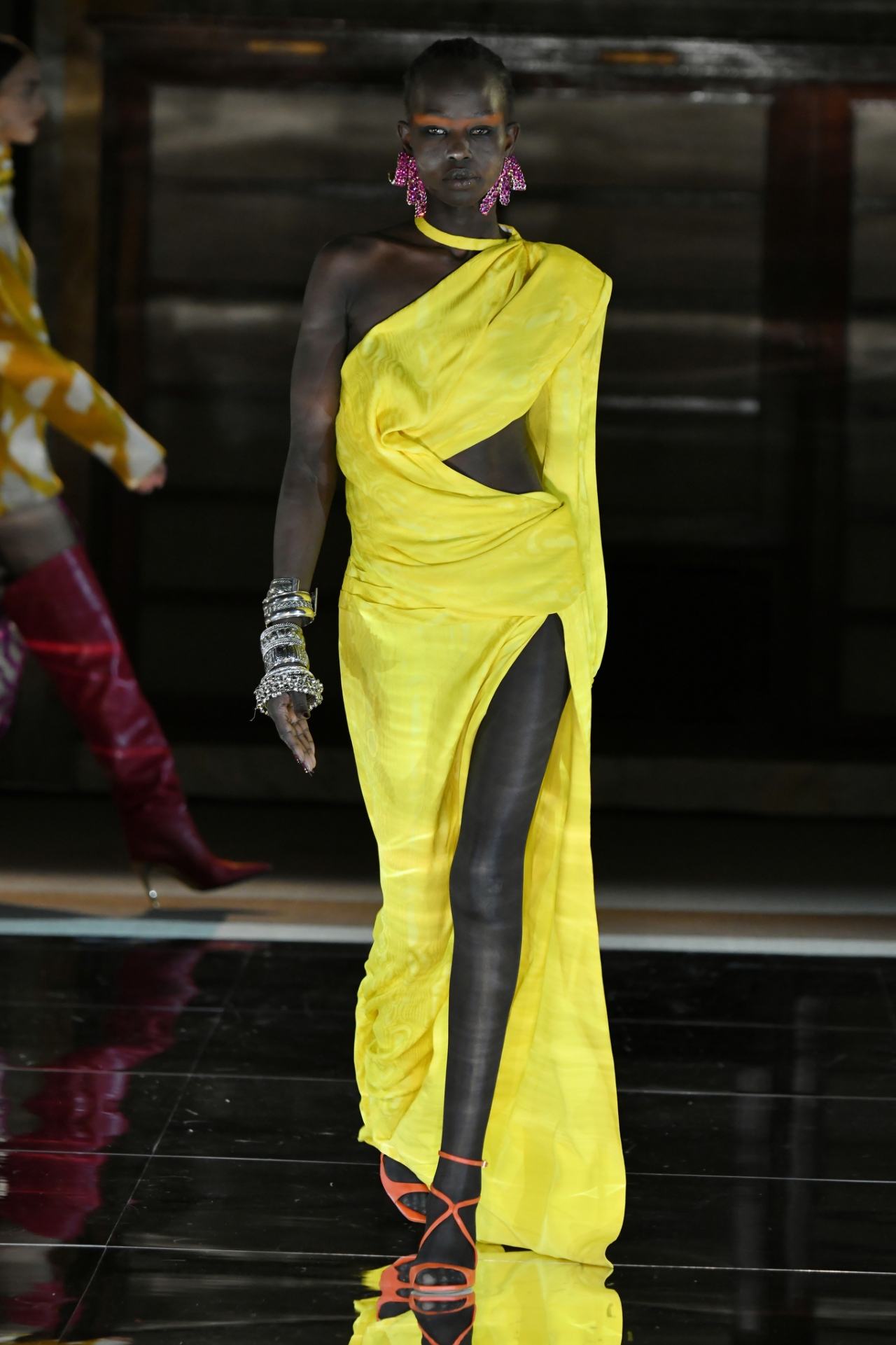 Look 17