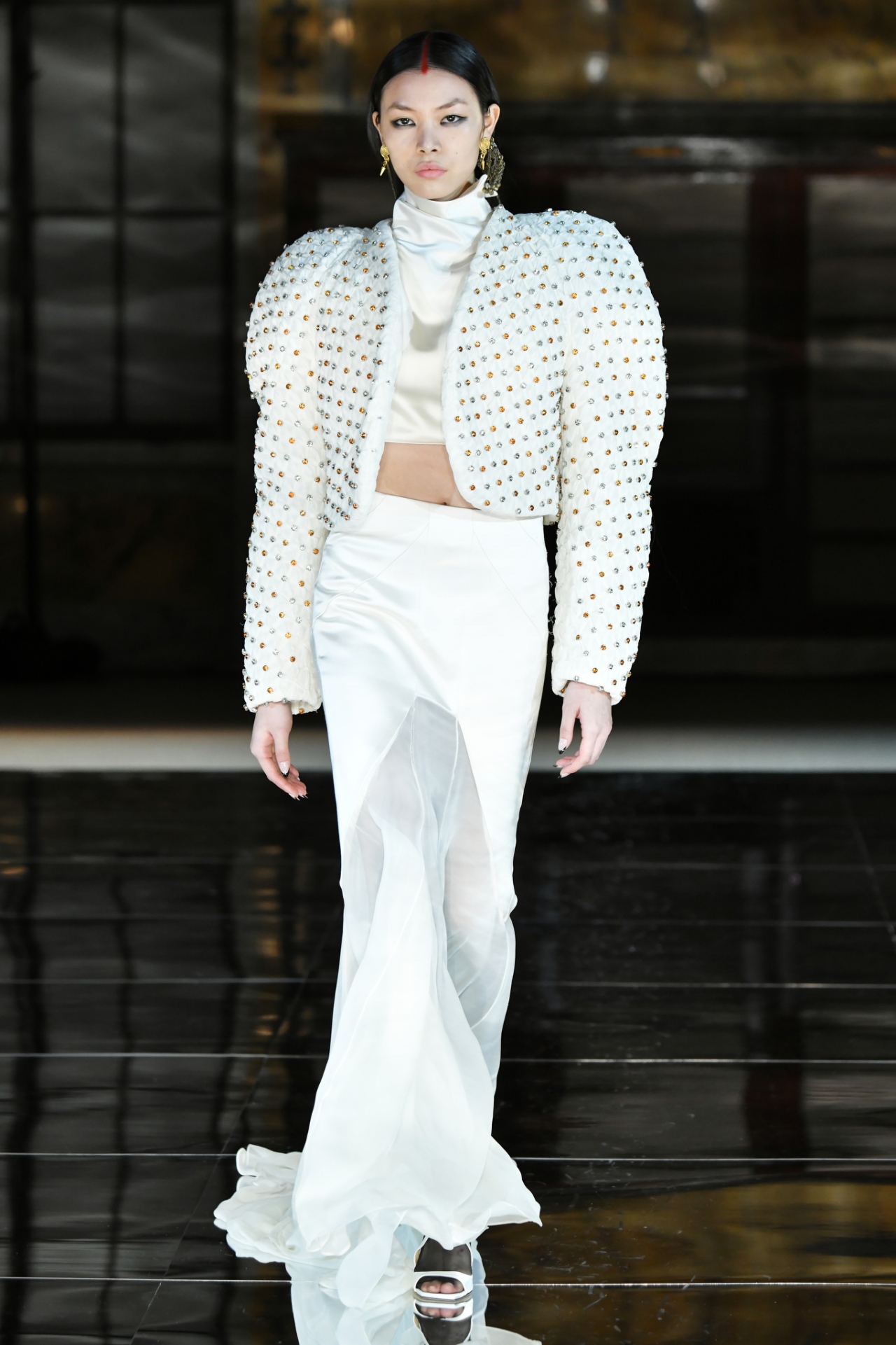 Look 35