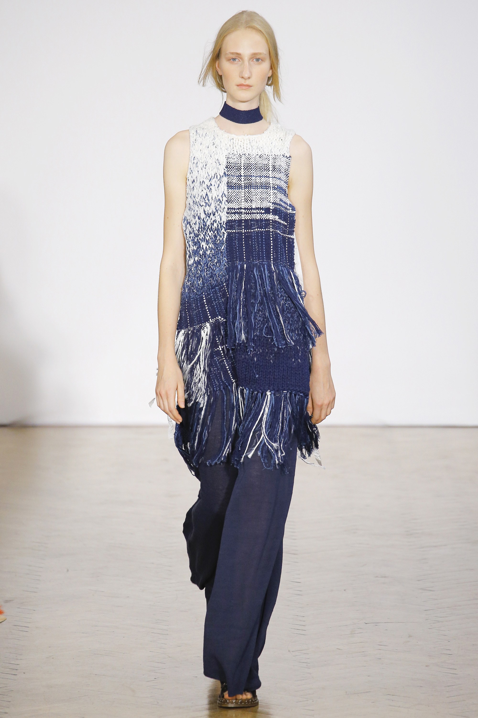Look 14