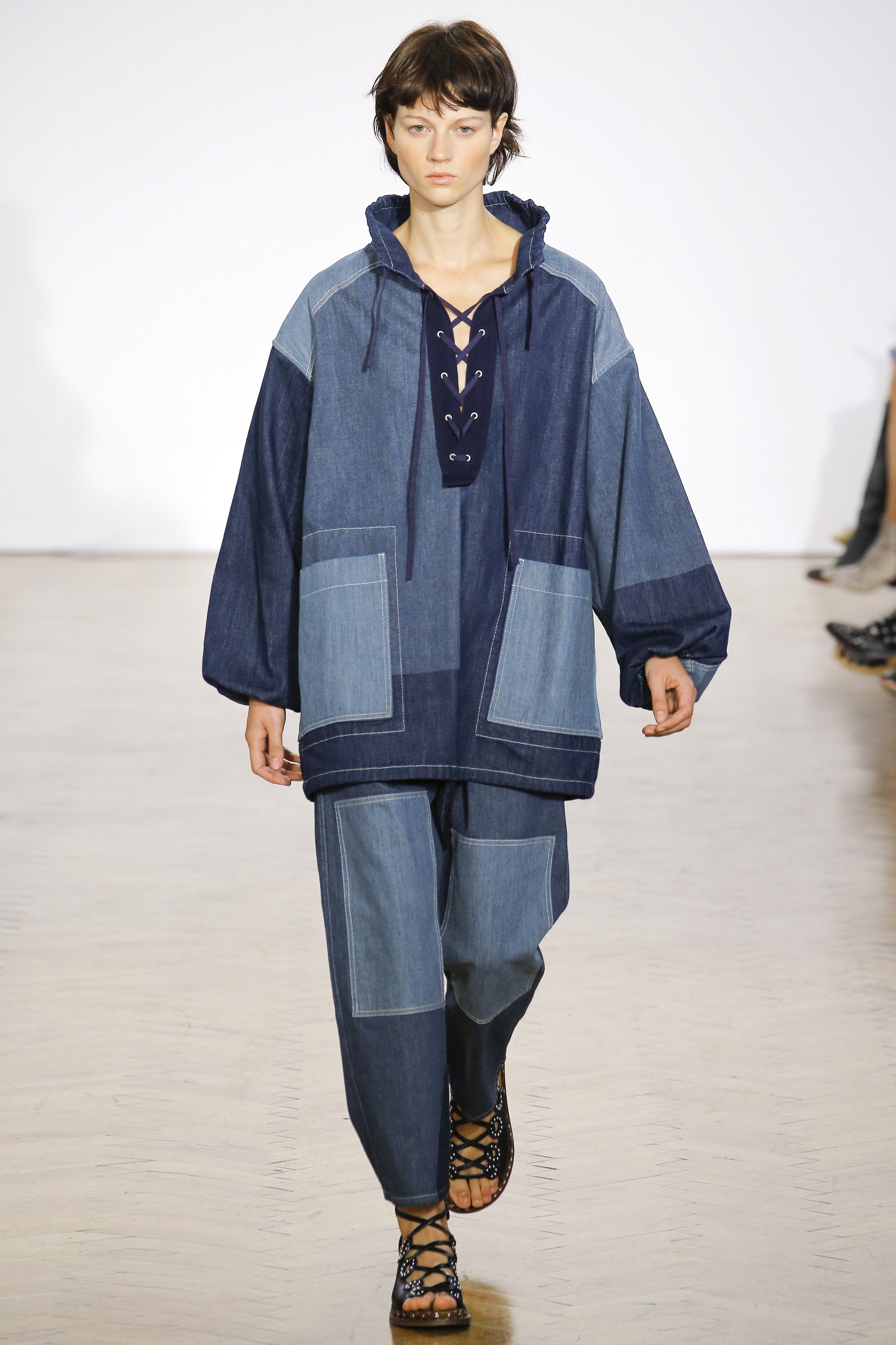 Look 17