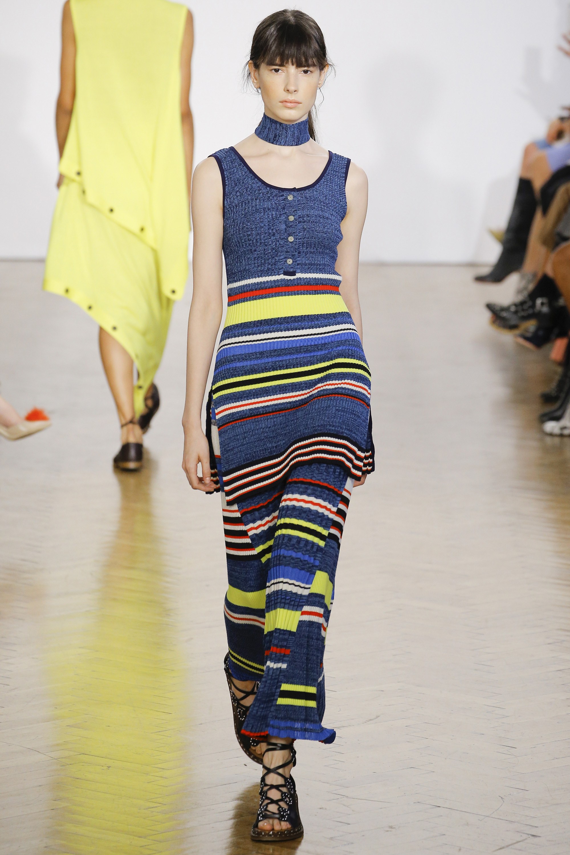 Look 5