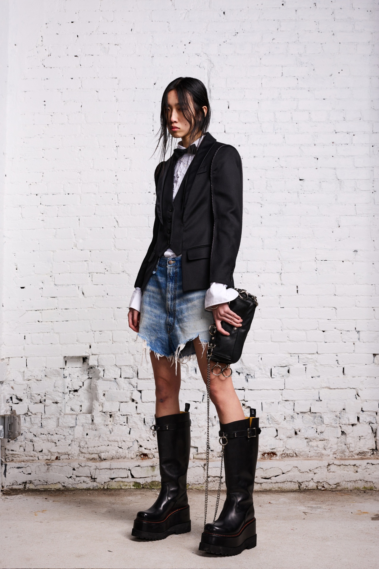 Look 15