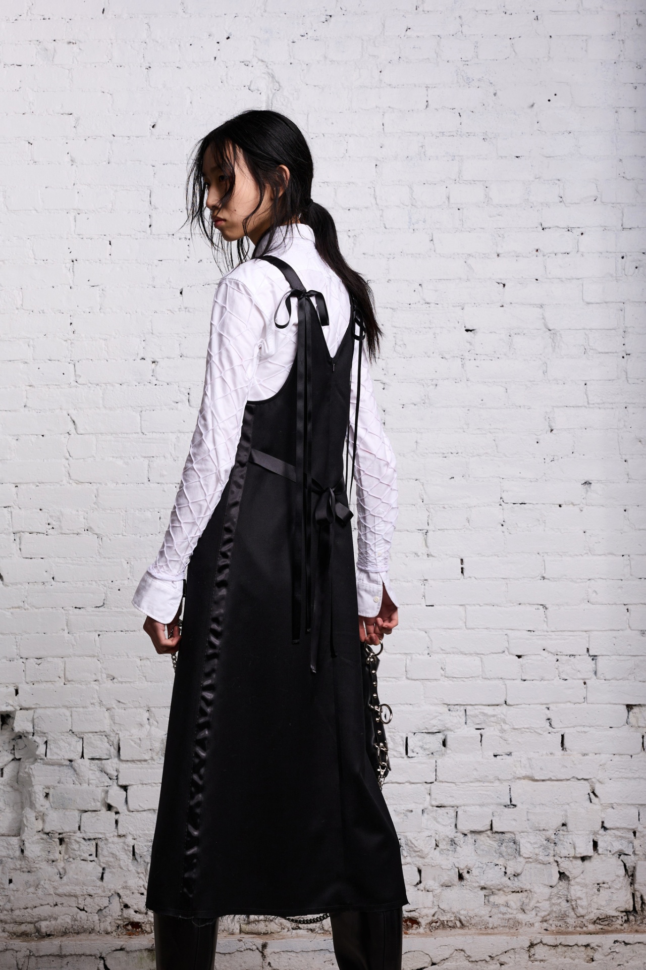 Look 16