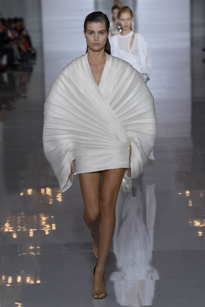 Look 57
