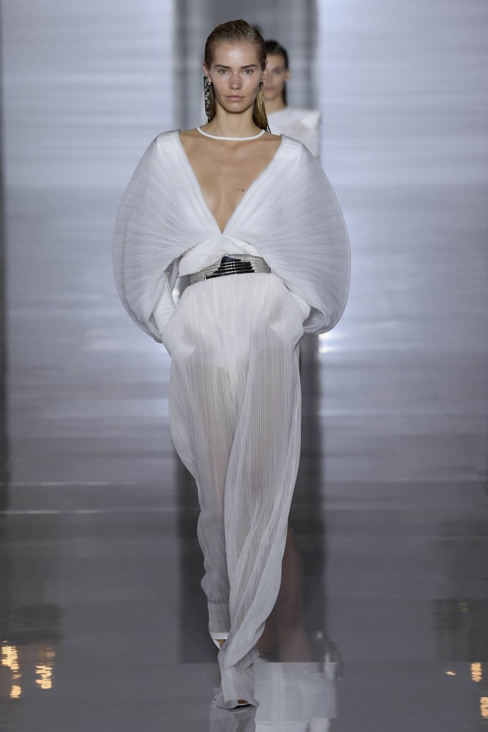 Look 60