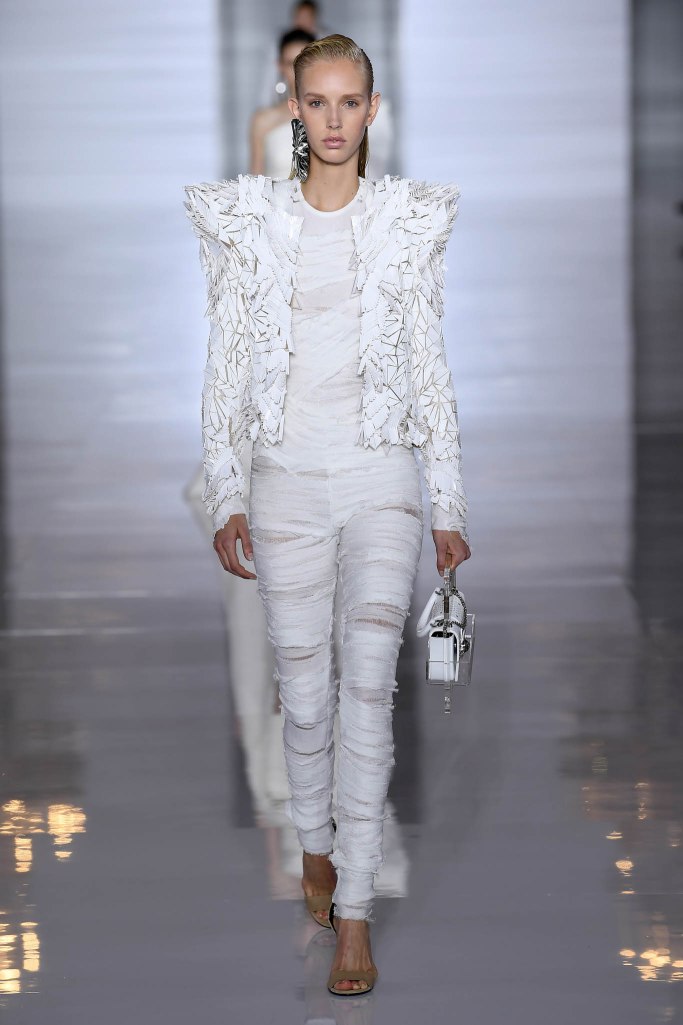 Look 70