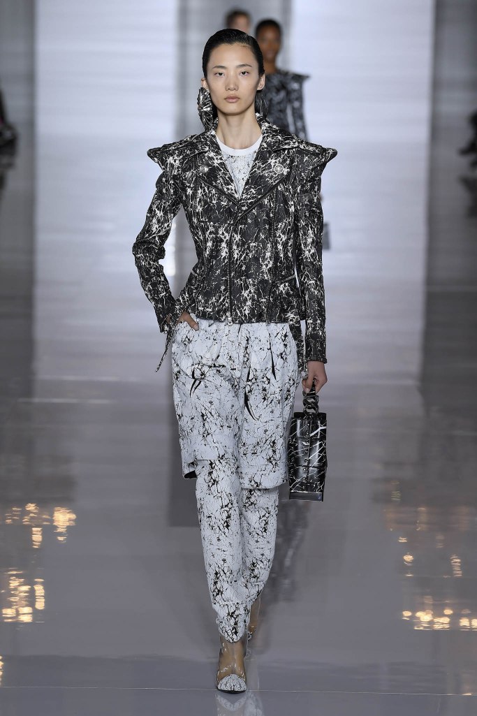 Look 74
