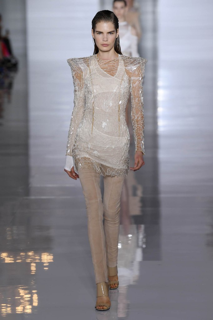 Look 8