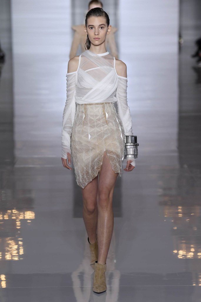 Look 9