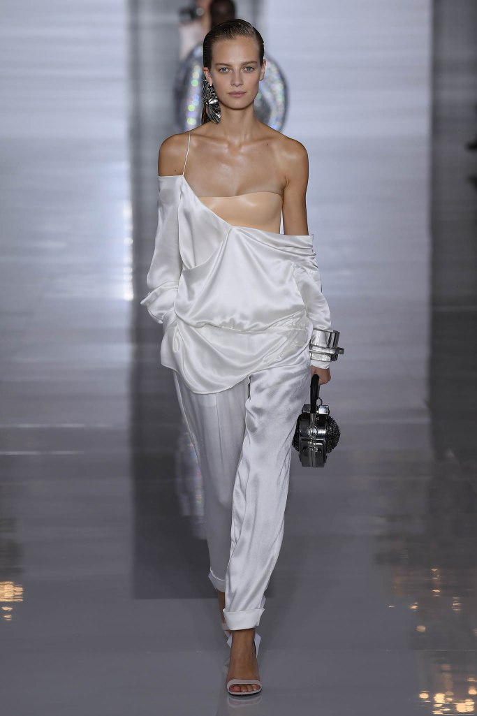 Look 13