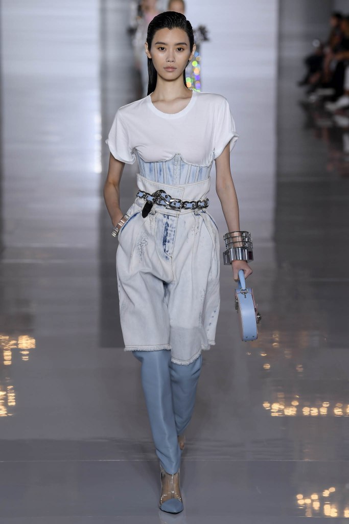 Look 26