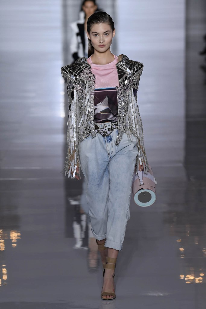 Look 28