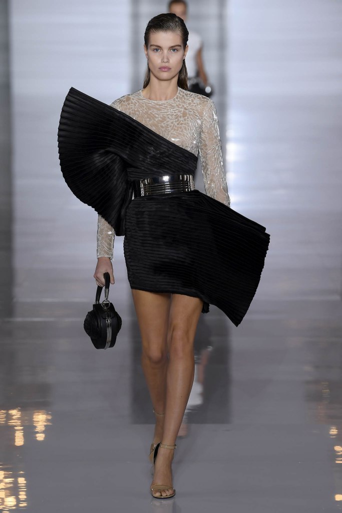 Look 54