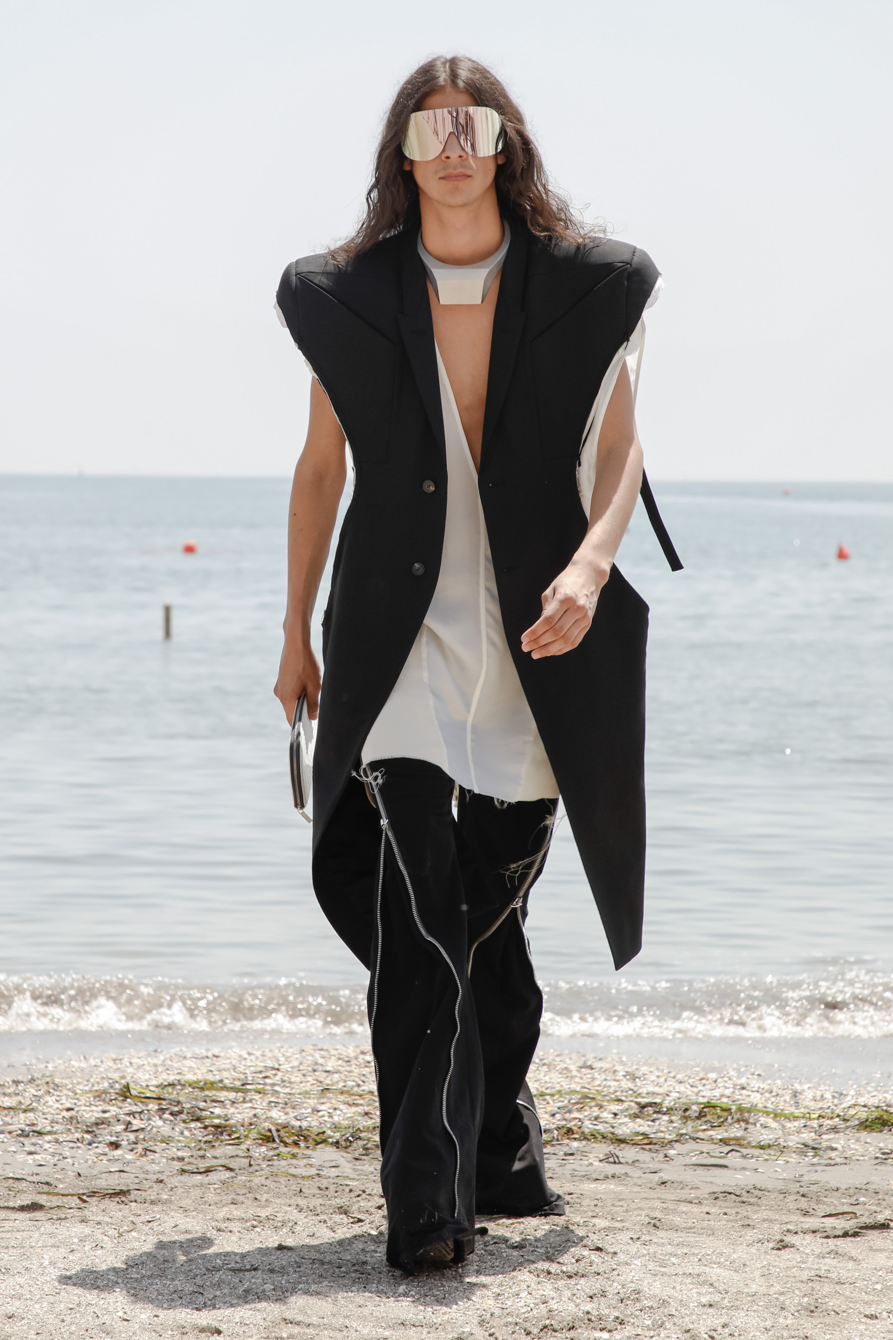 Look 5