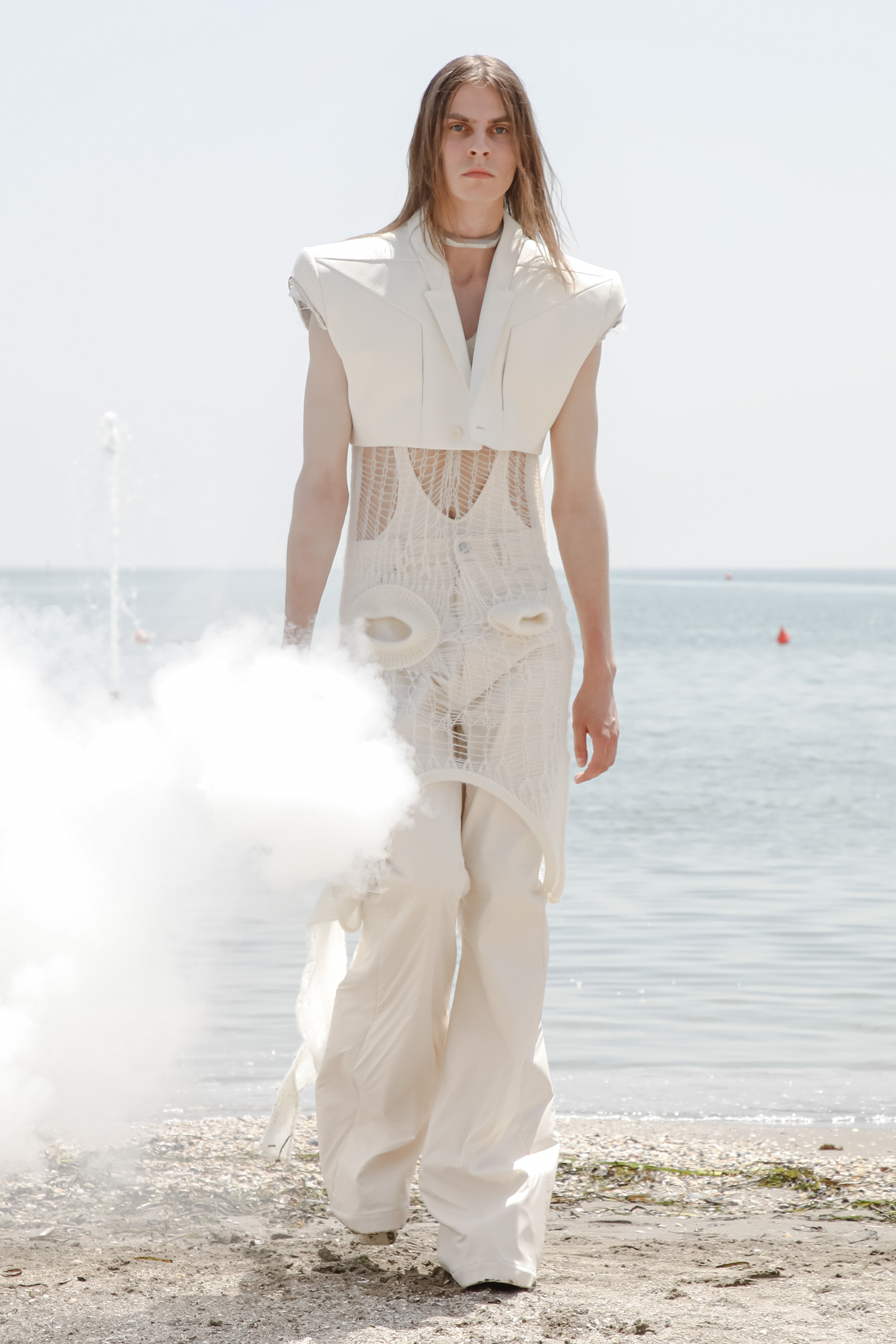 Look 17