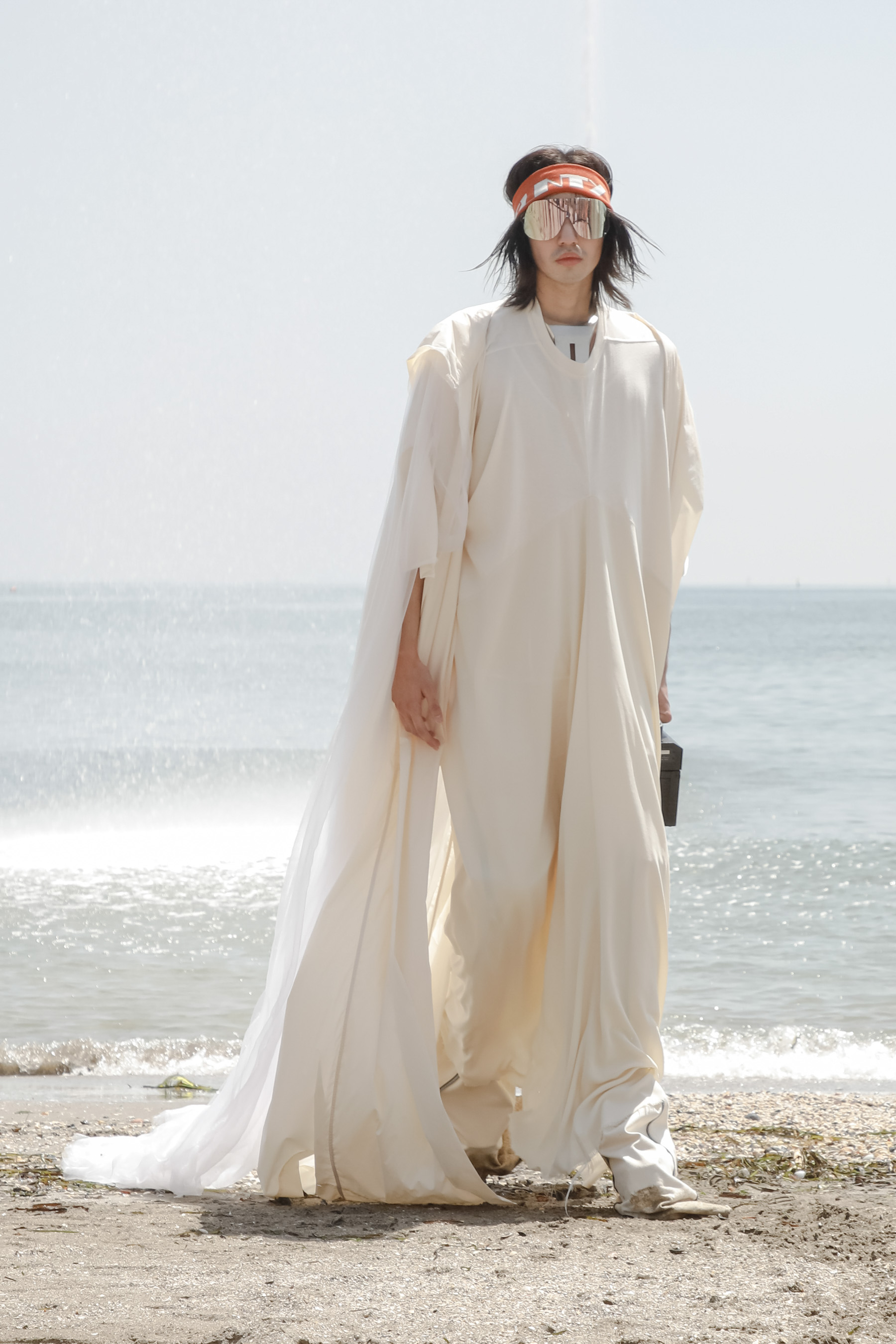 Look 29