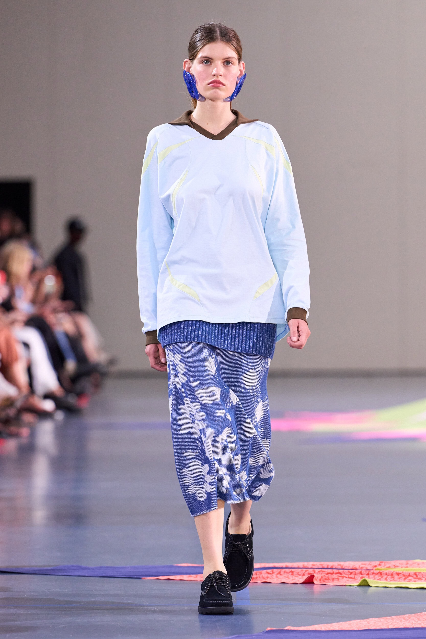 Look 17