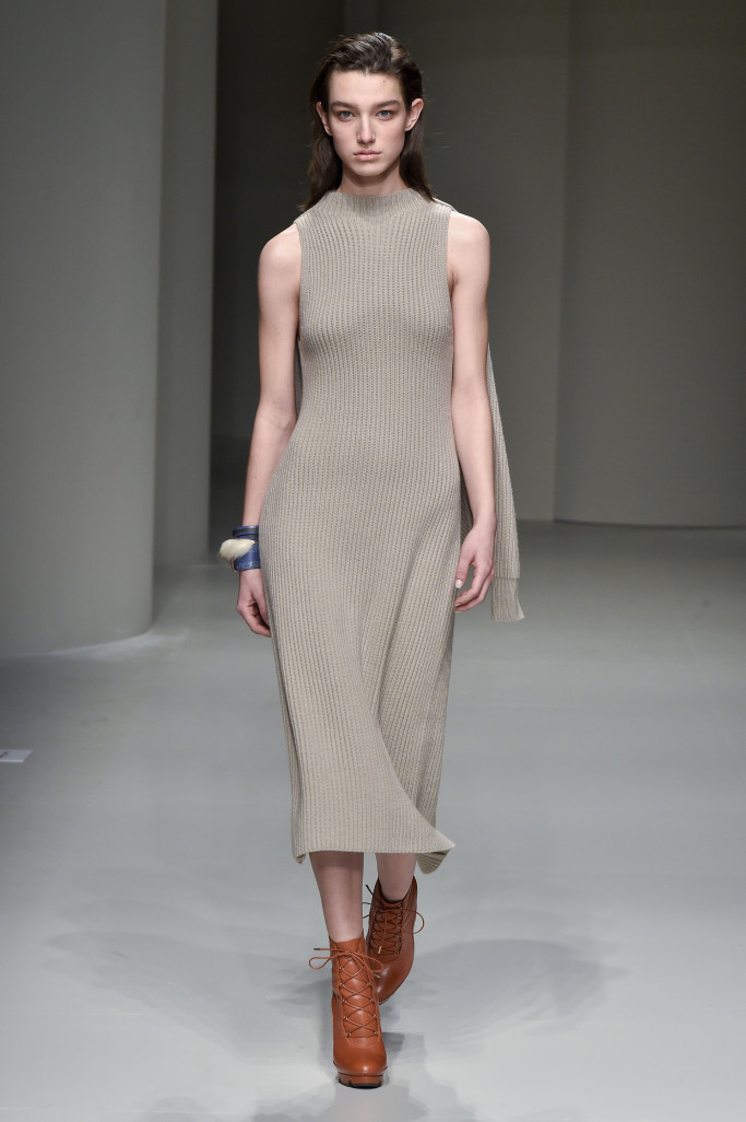 Look 3