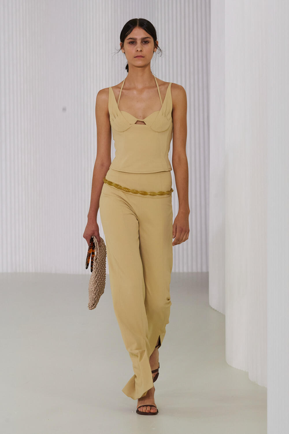 Look 5