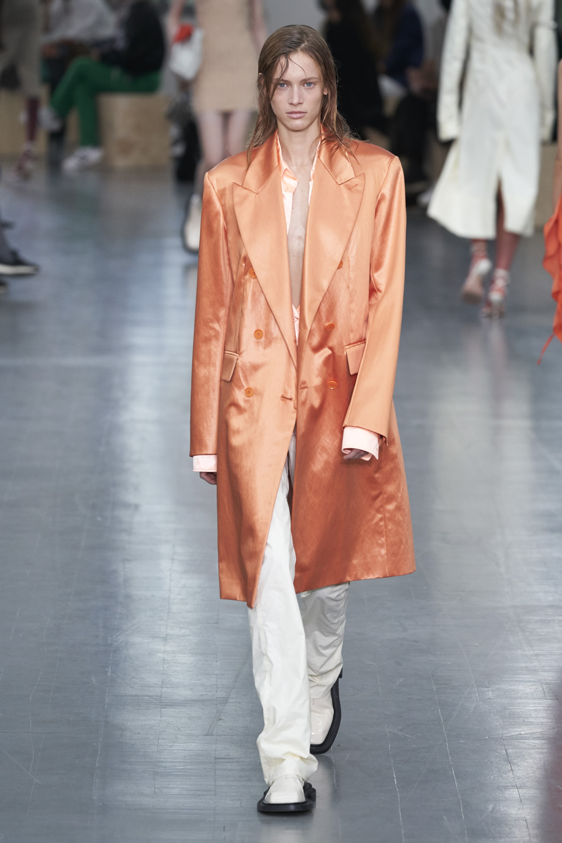 Look 13