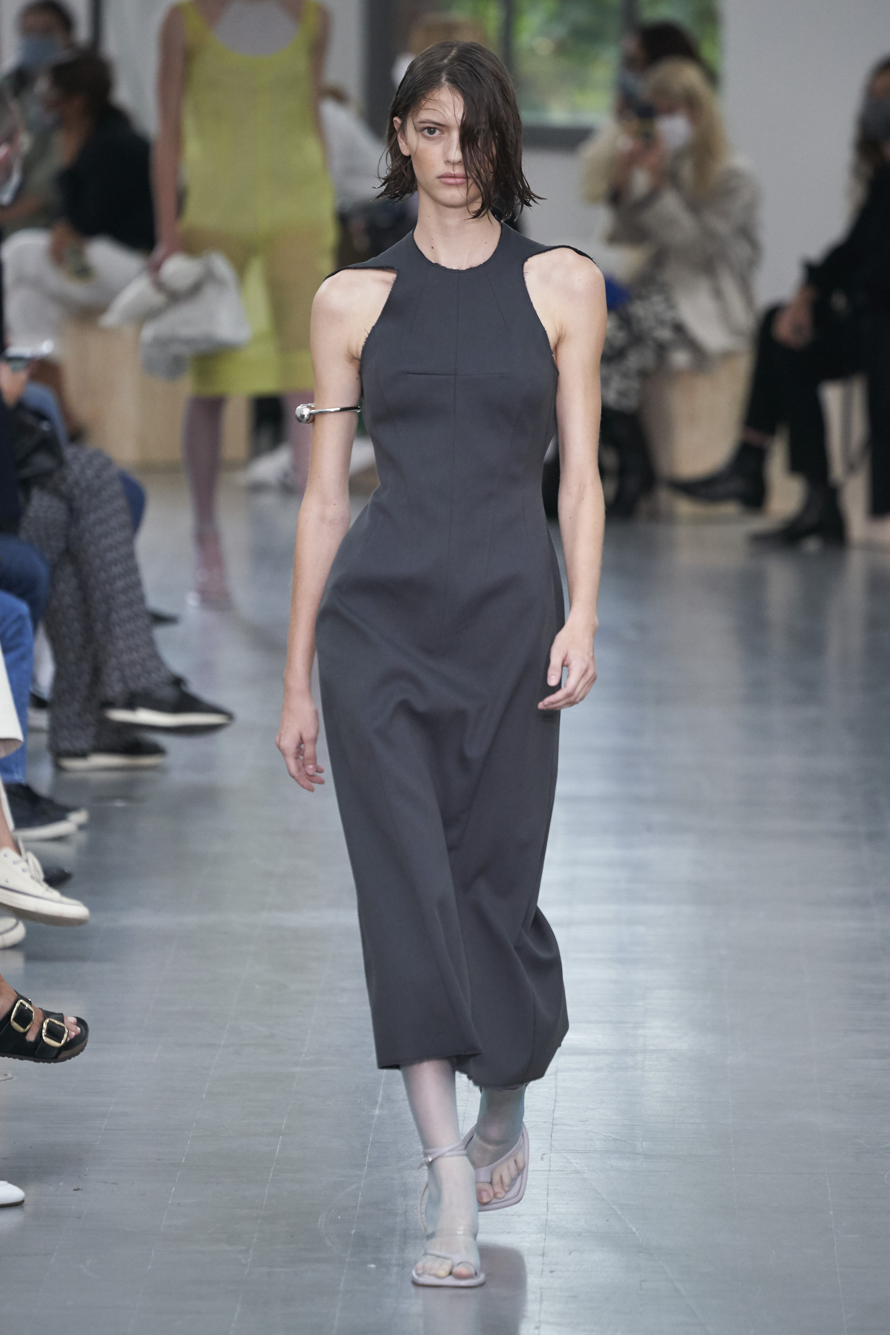Look 17