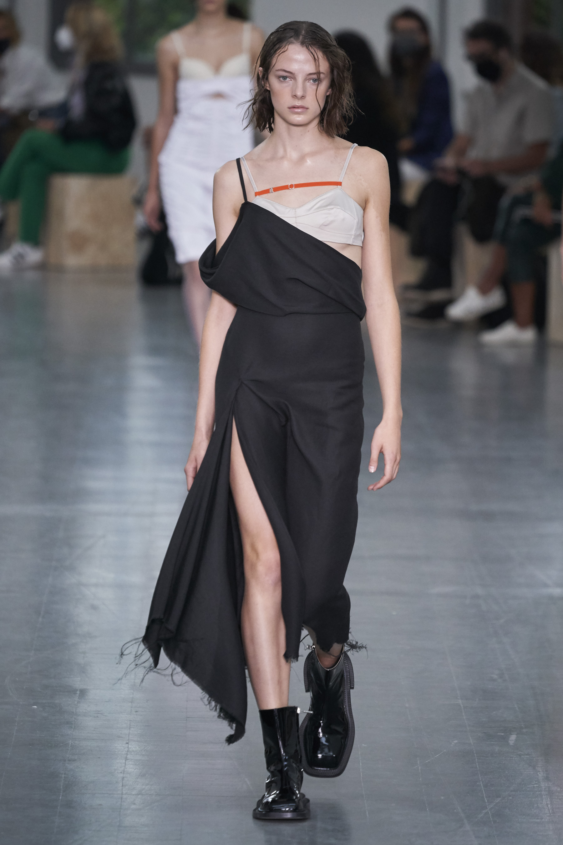 Look 33