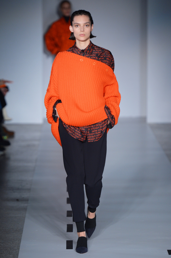 Look 7