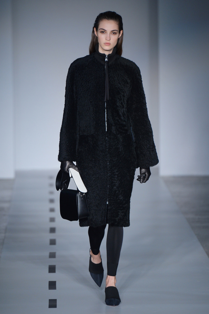Look 18